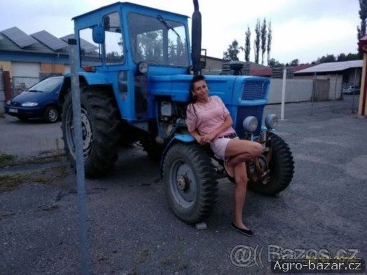 Rumunský traktor UTB 